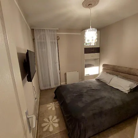 Apartman Irena *